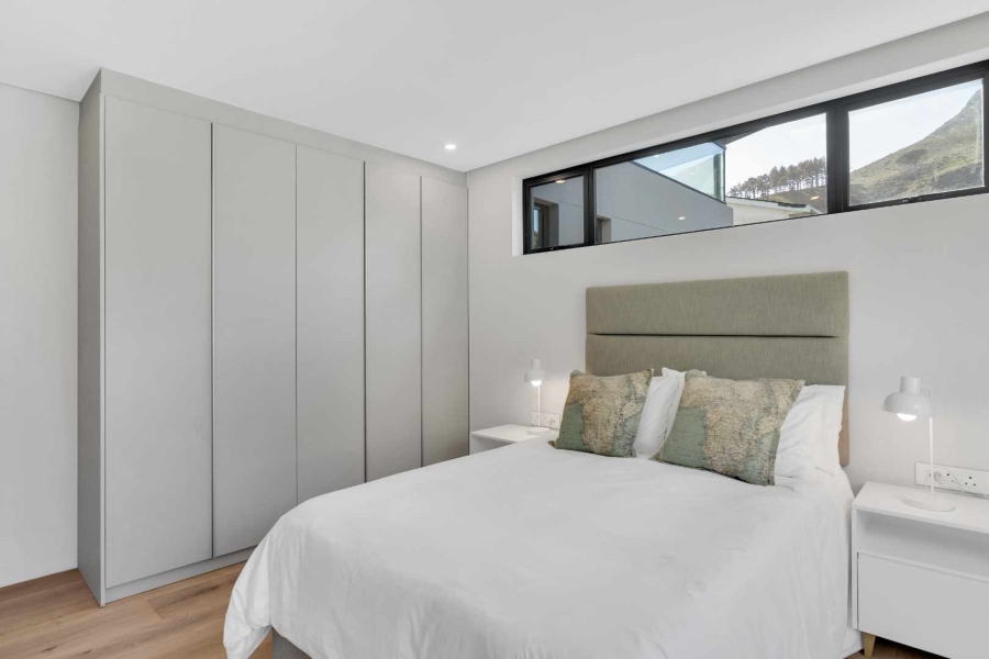 6 Bedroom Property for Sale in Camps Bay Western Cape